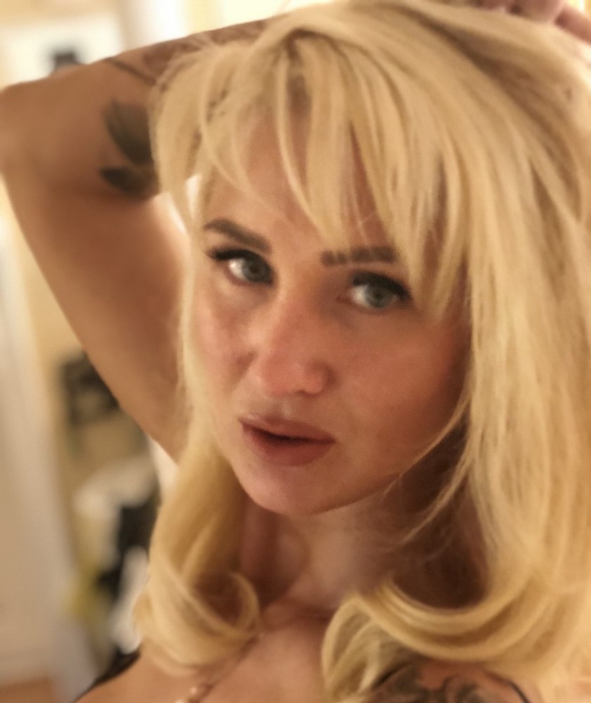 Индивидуалка Карина фото № 2 в городе Междуреченск